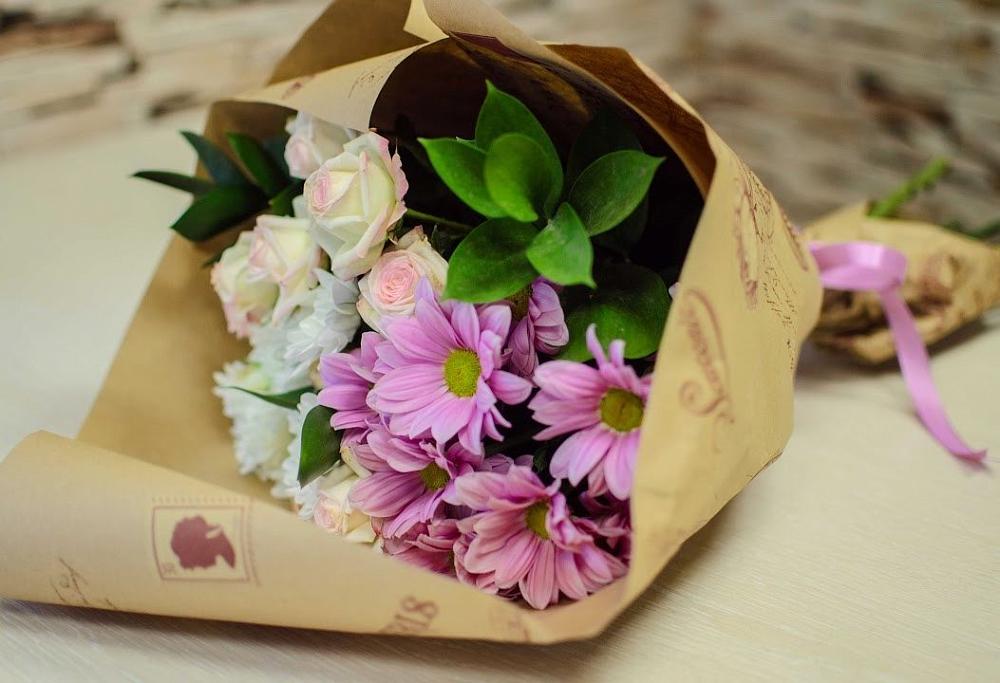 Букет цветов из: Розы и Хризантемы в Рыбинске