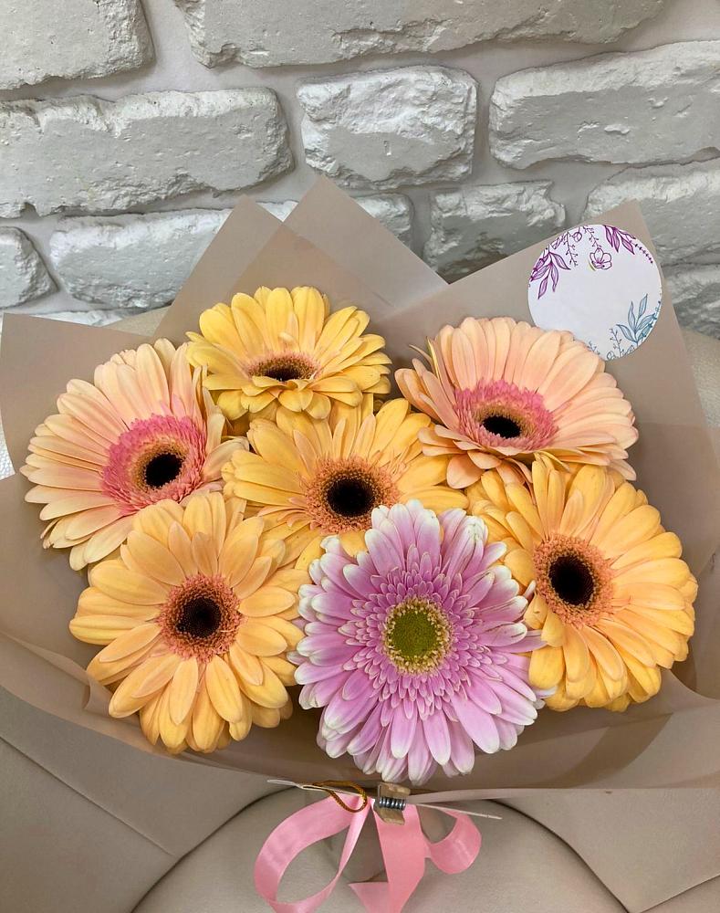 Букет цветов из: Герберы в Рыбинске