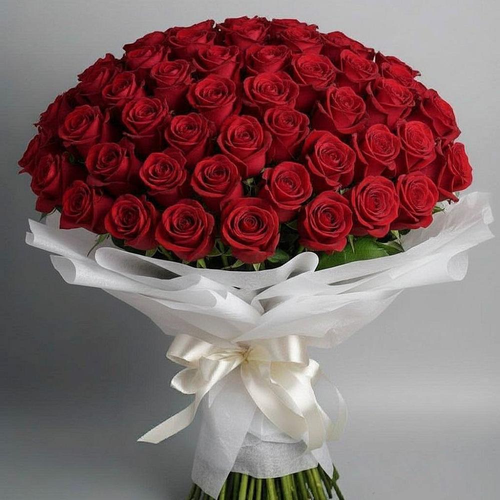 Букет 101 Красная роза Блэк Мэджик в Рыбинске
