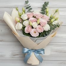 Букет цветов из:  Лизиантусы в Рыбинске