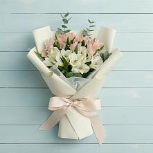 Букет цветов из:  Альстромерии в Рыбинске