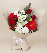 Букет цветов из:  Розы, Хризантемы, Герберы и Лилии в Рыбинске