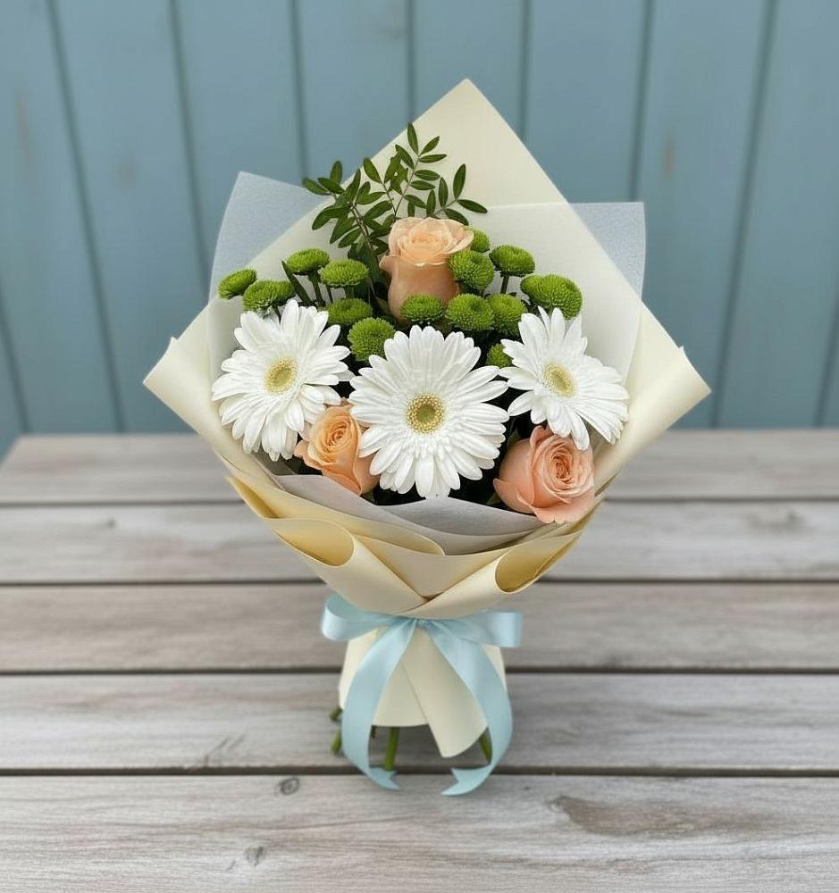 Букет цветов из: Герберы, Розы и Хризантемы в Рыбинске