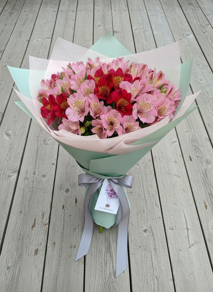 Букет цветов из: Альстромерии в Рыбинске