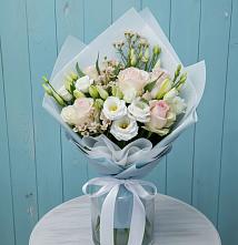Букет цветов из:  Розы и Лизиантусы #REPLACE_PRED# Рыбинске
